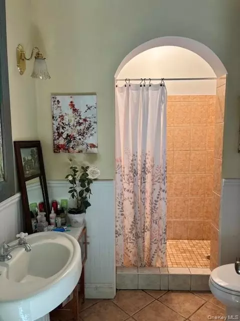 Bath - 761 E Main St, Riverhead, NY 11901 photo 1 of 2