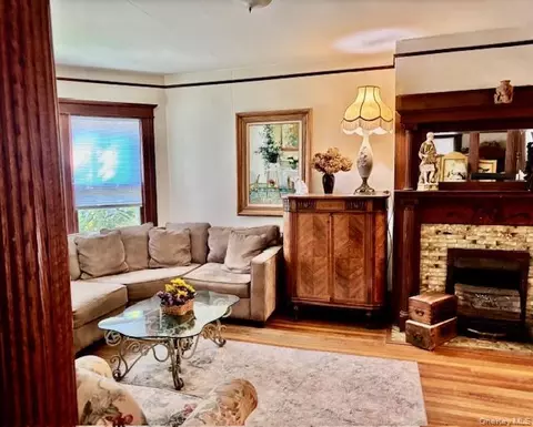 Living - 761 E Main St, Riverhead, NY 11901 photo 1 of 1