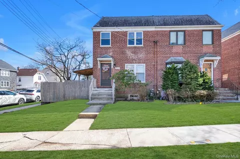 21410 35th Ave, New York, NY 11361