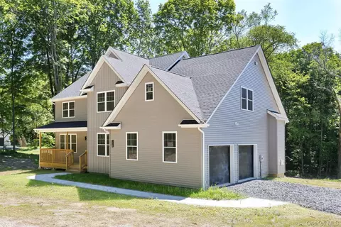 344 N Ohioville Rd, New Paltz, NY 12561