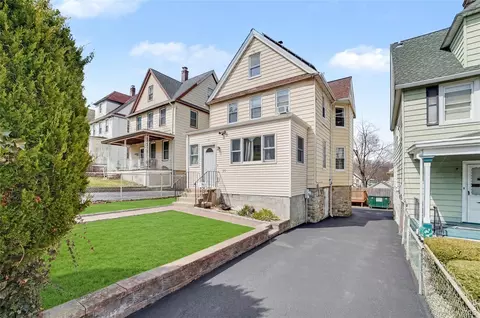 77 Robertson Ave, White Plains, NY 10606