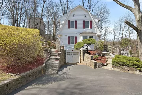 68 Allen St, Greenburgh, NY 10522