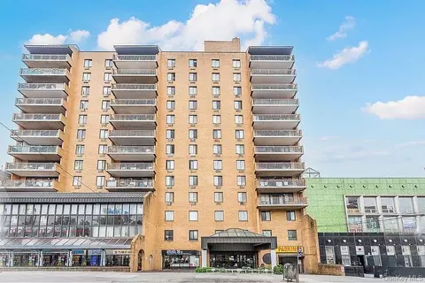 133-36 41st Rd #7F, Flushing, NY 11355