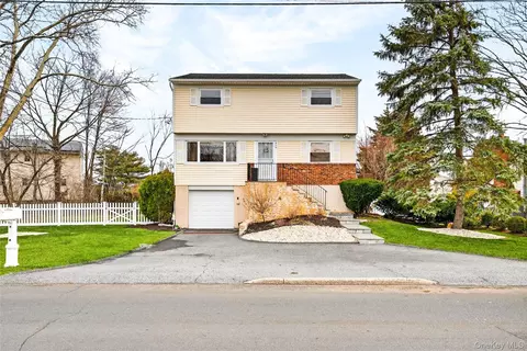959 Hartsdale Rd, Greenburgh, NY 10607