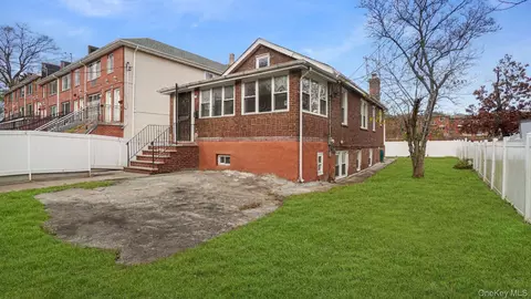 3412 Hunter Ave, New York, NY 10475