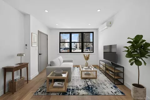 52 28th Ave, Brooklyn, NY 11214