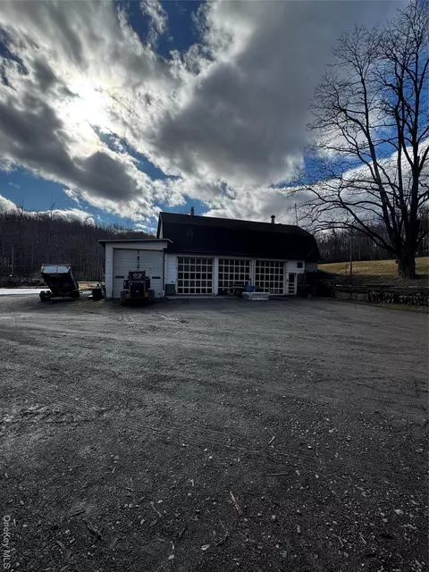 Cole Road, Fallsburg, NY 12733