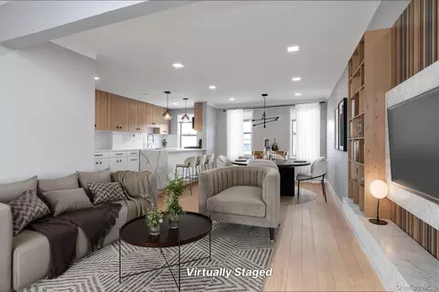 67-12 Yellowstone Blvd #F18, New York, NY 11375