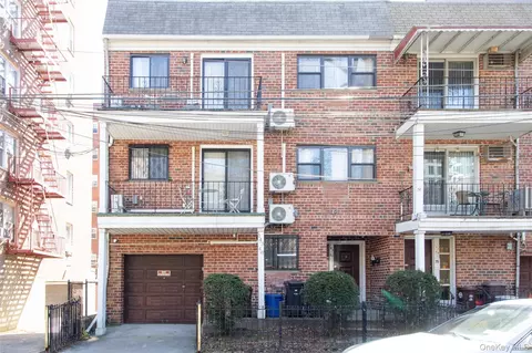14346 37th Ave, Flushing, NY 11354