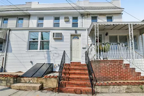 7947 68th Rd, New York, NY 11379