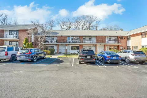 50 West St #C5A, Harrison, NY 10528