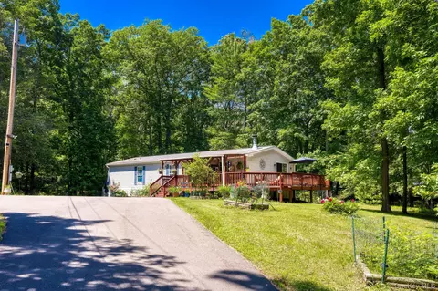 140 Gallis Hill Rd, Ulster, NY 12401