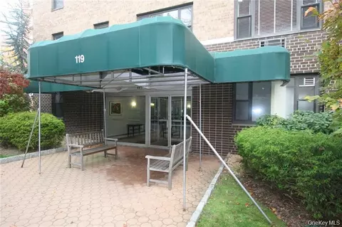 119 E Hartsdale Ave #4F, Greenburgh, NY 10530