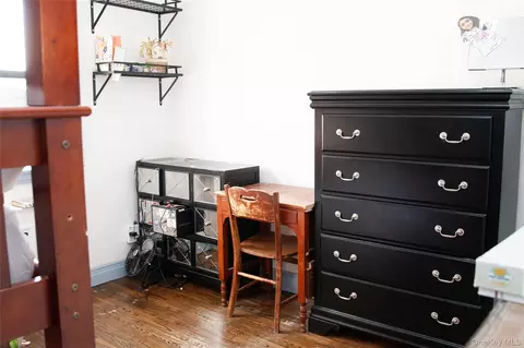 Bedroom - 199-18 16th Ave #2-5, Whitestone, NY 11357 photo 6 of 6