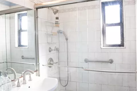 Bath - 199-18 16th Ave #2-5, Whitestone, NY 11357 photo 2 of 2