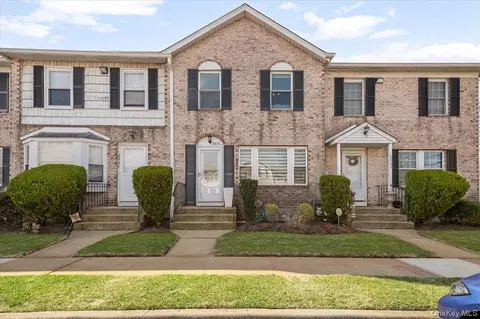 2933 Grand Ave, Baldwin, NY 11510