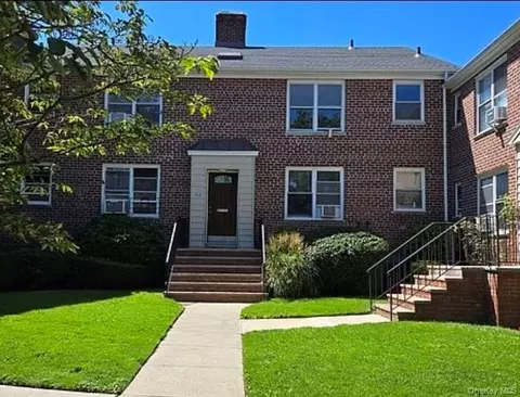 35-18 205 St #268, Bayside, NY 11361