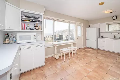 Kitchen - 2 Shore Rd, Brookhaven, NY 11772 photo 1 of 1