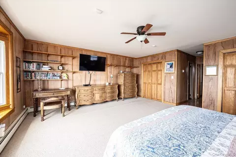 Bedroom - 2 Shore Rd, Brookhaven, NY 11772 photo 4 of 4