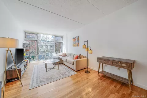 475 Sterling Pl #2J, Brooklyn, NY 11238