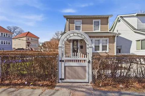 620 S 9th Ave, Mount Vernon, NY 10550