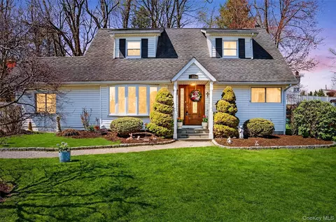 22 Jerome Dr, Cortlandt, NY 10567