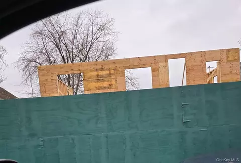 525 Oceanpoint Ave, Cedarhurst, NY 11516