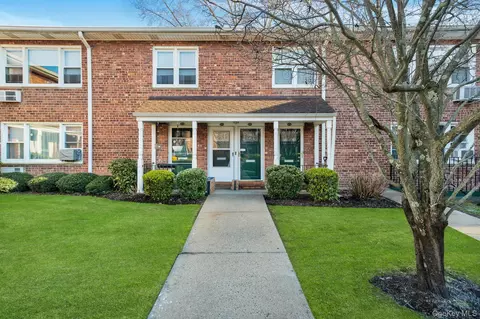 1570 Grand Ave # 24, Baldwin, NY 11510