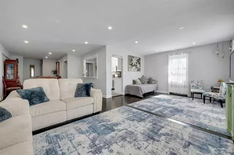 620 Pelham Rd #3C, New Rochelle, NY 10805