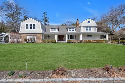 254 Adams Rd, Hewlett, NY 11557