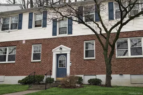 92 Underhill Ave #2B, Harrison, NY 10604