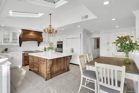 Kitchen - 10 Beech Rd, Islip, NY 11751 photo 1 of 7