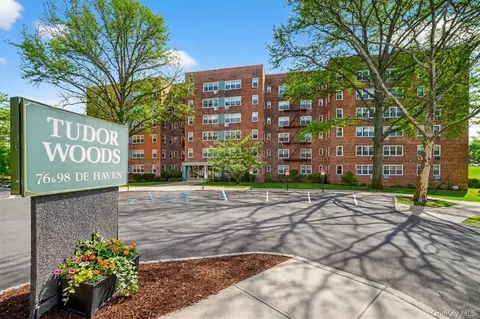 76 Dehaven Dr #5K, Yonkers, NY 10703