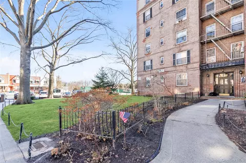 51-40 30th Ave #5B, Woodside, NY 11377