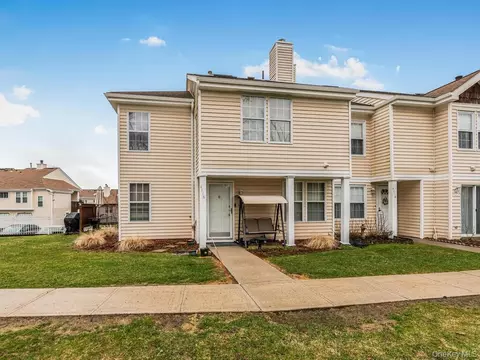 4116 Whispering Hls, Chester, NY 10918