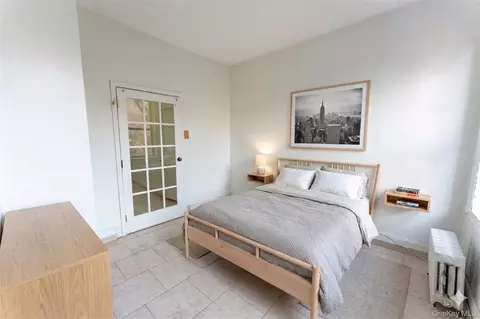 529 E 12th St #C5, New York, NY 10009