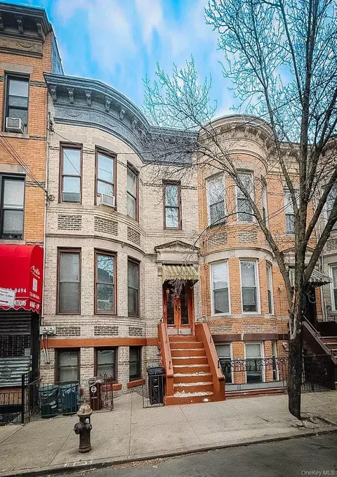6051 68th Ave, New York, NY 11385