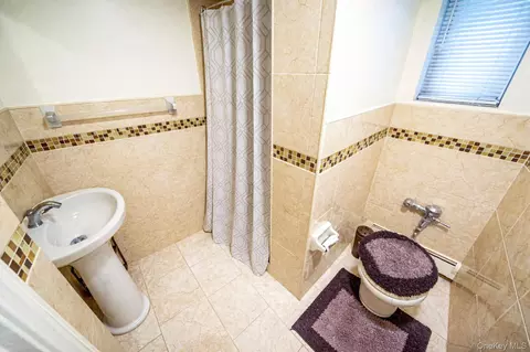 Bath - 281 E 57th St #1, Brooklyn, NY 11203 photo 5 of 5
