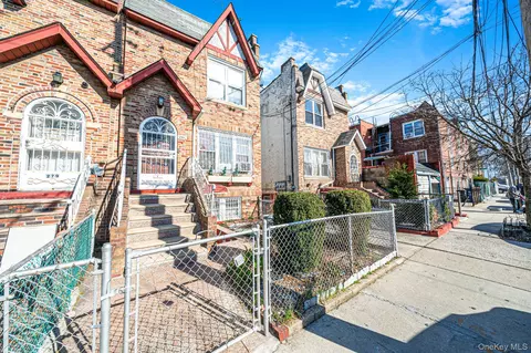 Exterior - 281 E 57th St #1, Brooklyn, NY 11203 photo 2 of 7