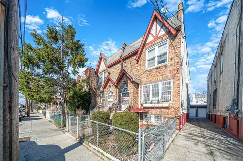 Exterior - 281 E 57th St #1, Brooklyn, NY 11203 photo 3 of 7