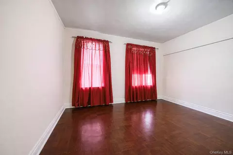 Bedroom - 281 E 57th St #1, Brooklyn, NY 11203 photo 4 of 7