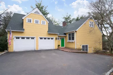 93 N Broadway, Greenburgh, NY 10533