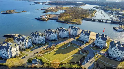 720 Davenport Ave #1, New Rochelle, NY 10805