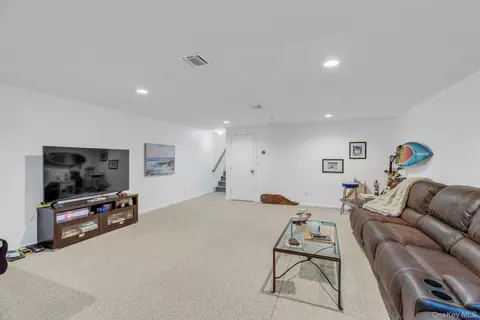 Other - 123 Jackie Ct, Patchogue, NY 11772 photo 7 of 7