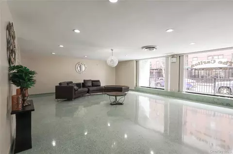 Living - 99-11 60th Ave #4E, New York, NY 11368 photo 1 of 4