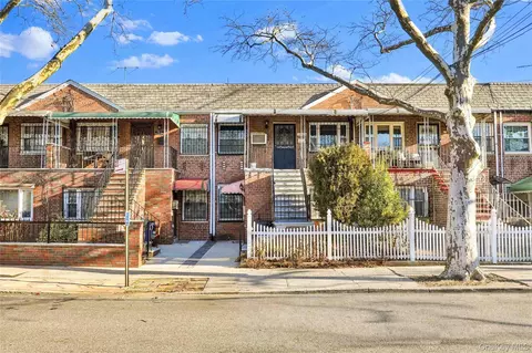 1043 E 101st St, Brooklyn, NY 11236