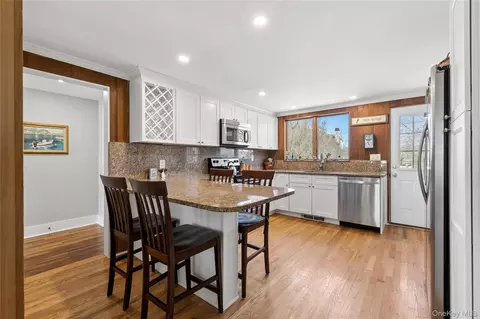 Kitchen - 20 Mitchell Rd, Westhampton Beach, NY 11978 photo 1 of 3