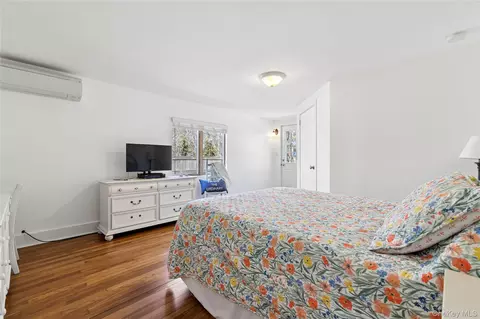 Bedroom - 20 Mitchell Rd, Westhampton Beach, NY 11978 photo 2 of 3