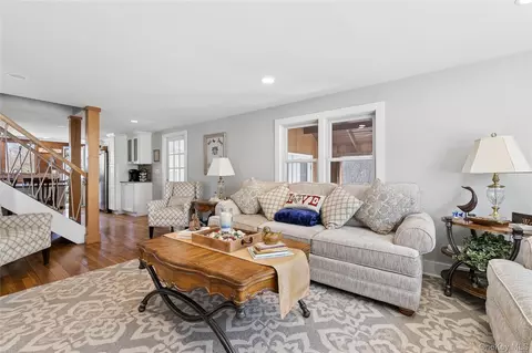 Living - 20 Mitchell Rd, Westhampton Beach, NY 11978 photo 3 of 3