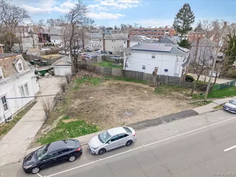43 Peninsula Blvd, Hempstead, NY 11550 photo 5